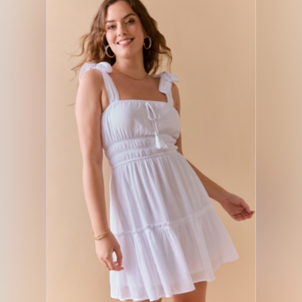 Francesca's‎ NWT Lucy Bow Strap Emma Mini Dress - White